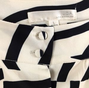 J.O.A A shaped skirt, knee long, SZ: L, NWOT